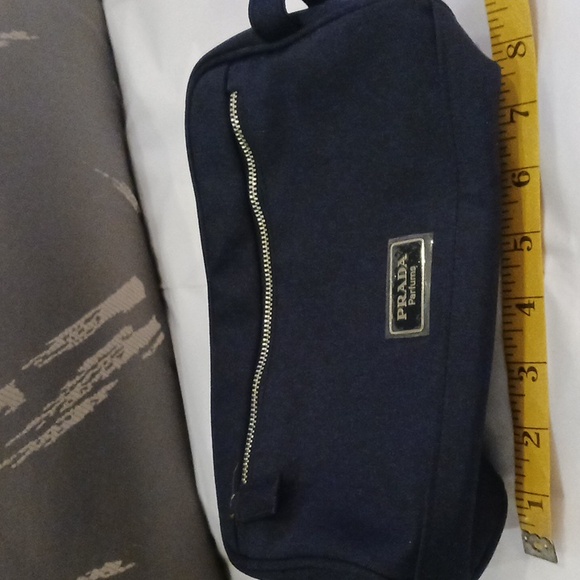 Prada,cosmetic/toilletrie bag NWOT - Picture 4 of 5